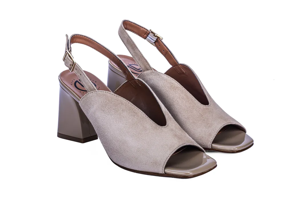 Open-toe slingback, elegant women's suede sandals, cork color, 70 mm high heel.